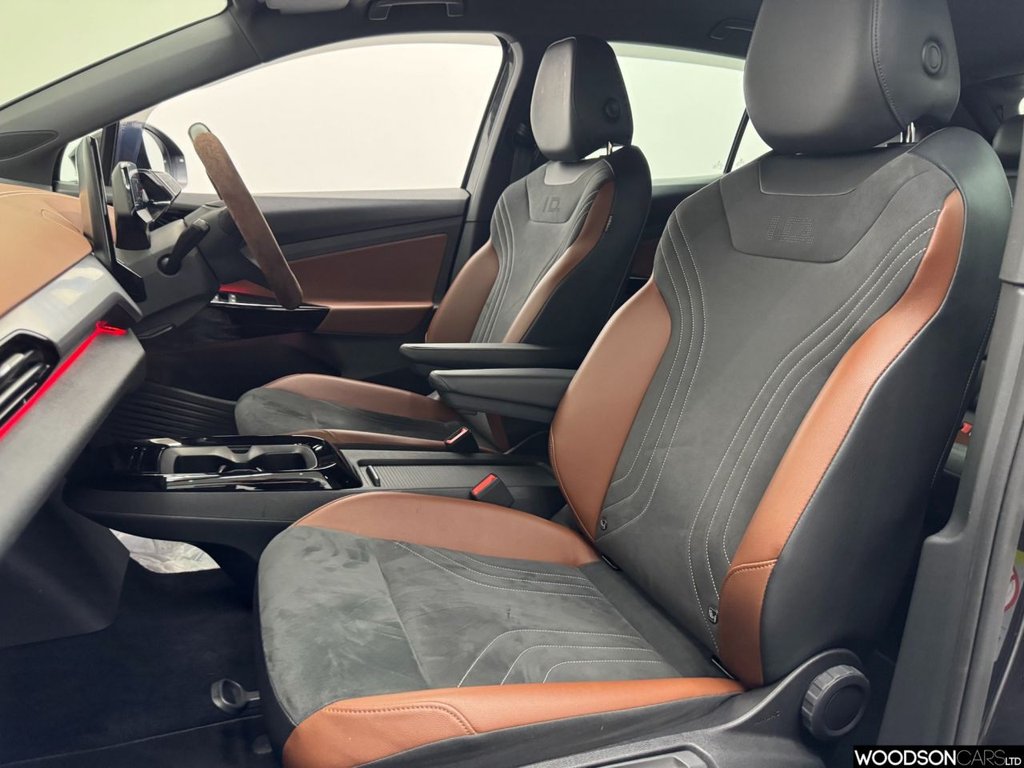 Used Volkswagen ID.4 2021 for sale - 77642494: Photo 7