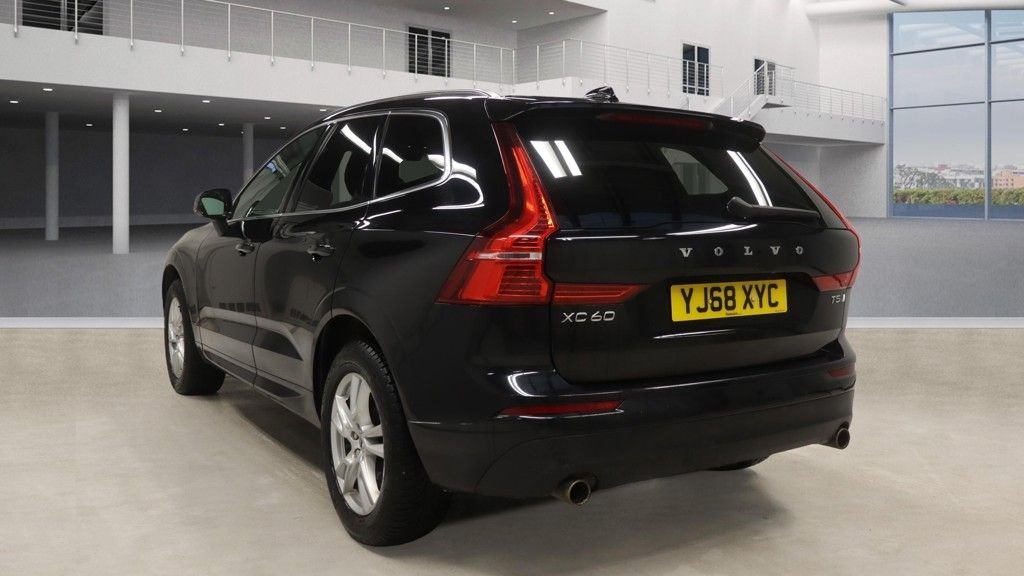 Used Volvo XC60 2018 for sale - 77821513: Photo 2