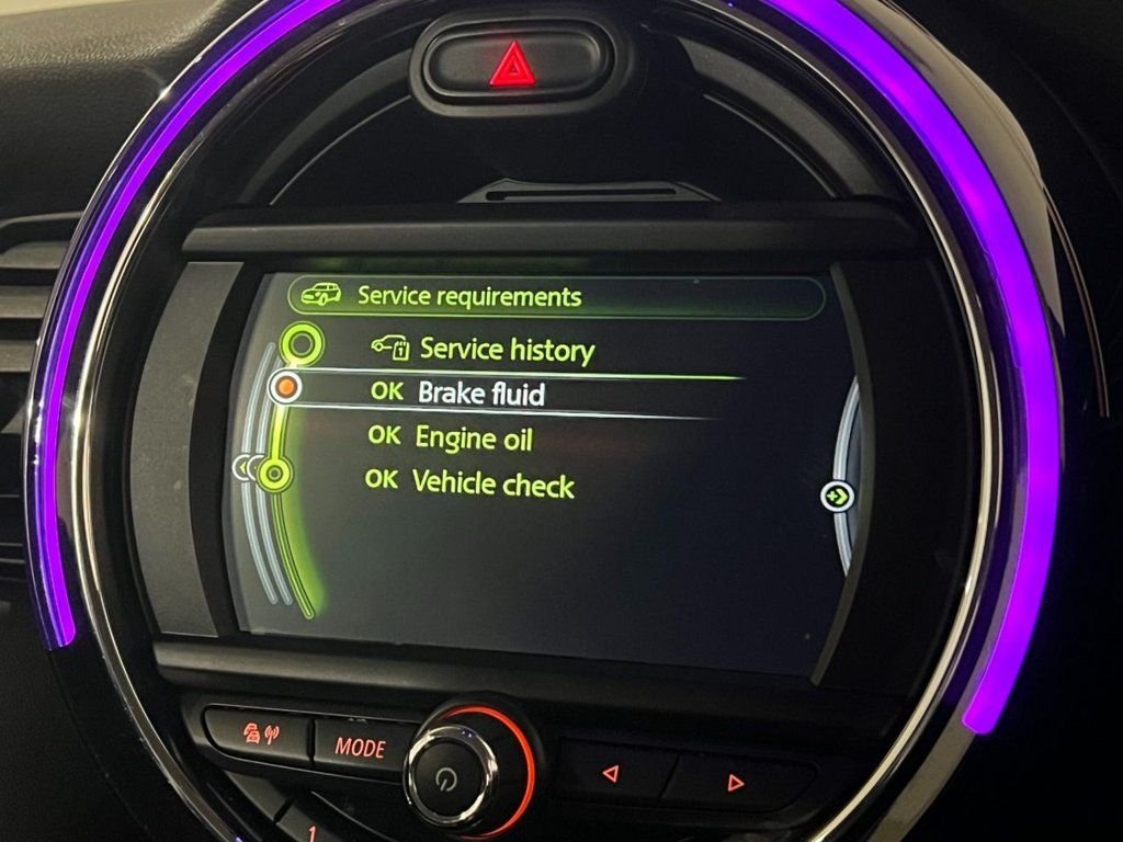 Used MINI Hatch 2017 for sale - 76642871: Photo 18