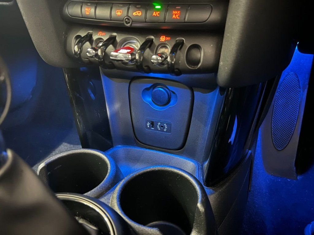 Used MINI Hatch 2017 for sale - 76642871: Photo 22