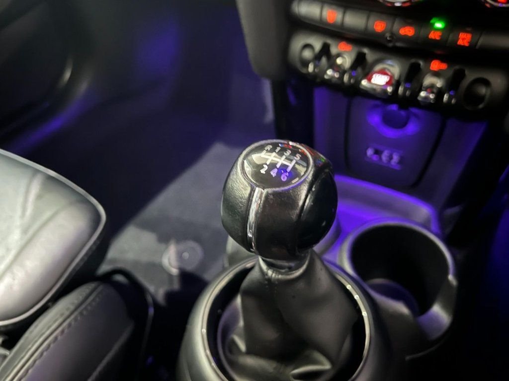 Used MINI Hatch 2017 for sale - 76642871: Photo 27