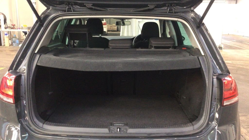 Used Volkswagen Golf 2013 for sale - 77111158: Photo 13