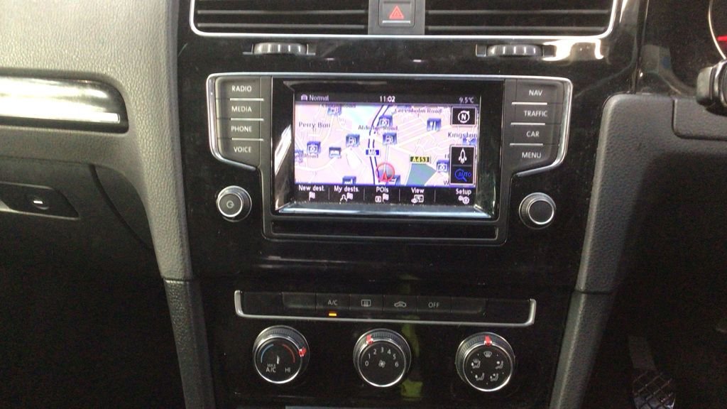 Used Volkswagen Golf 2013 for sale - 77111158: Photo 8