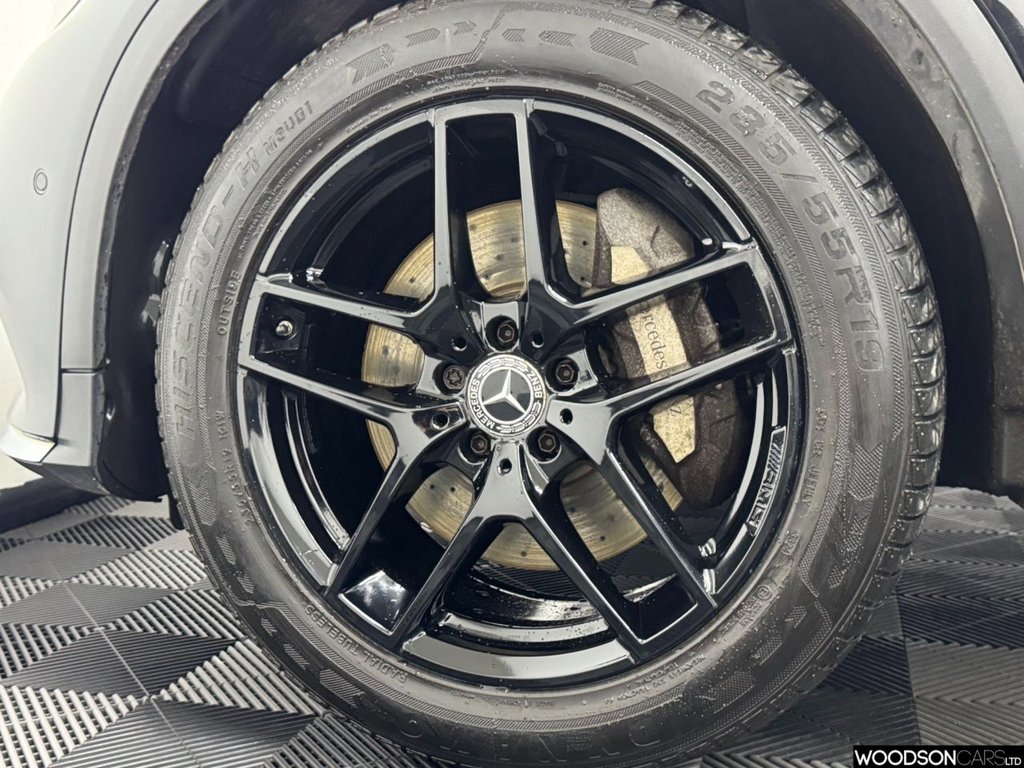 Used Mercedes-Benz GLC 2018 for sale - 77666623: Photo 43