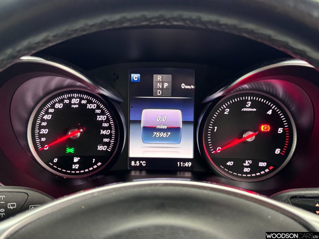 Used Mercedes-Benz GLC 2018 for sale - 77666623: Photo 8