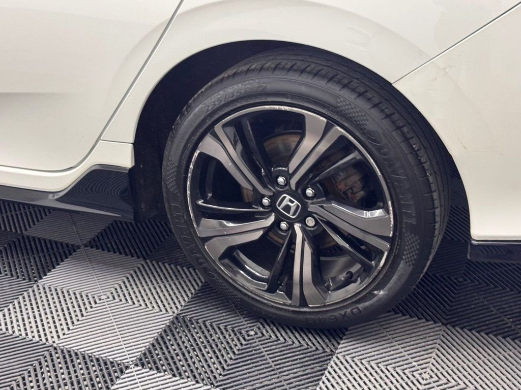 Used Honda Civic 2018 for sale - 76595863: Photo 18