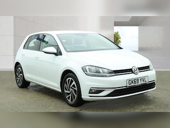 Used Volkswagen Golf 2019 for sale - 78401513: Photo