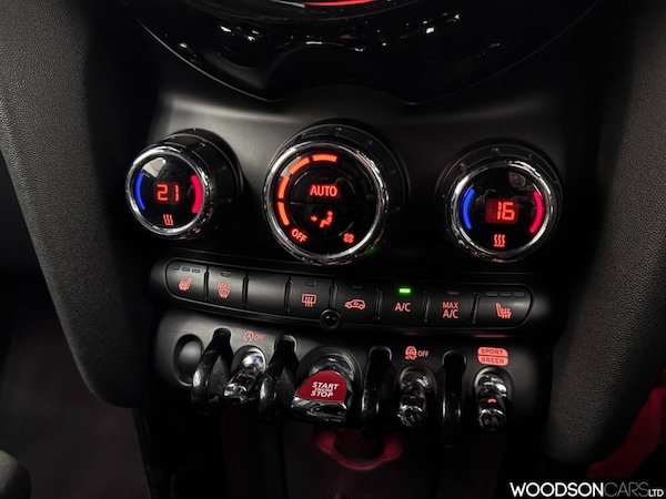 Used MINI Hatch 2019 for sale - 76080323: Photo 18