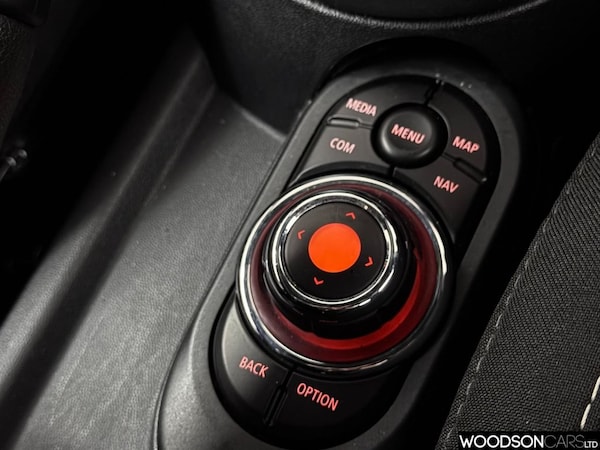 Used MINI Hatch 2019 for sale - 76080323: Photo 23