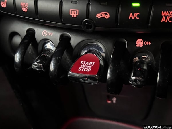 Used MINI Hatch 2019 for sale - 76080323: Photo 25