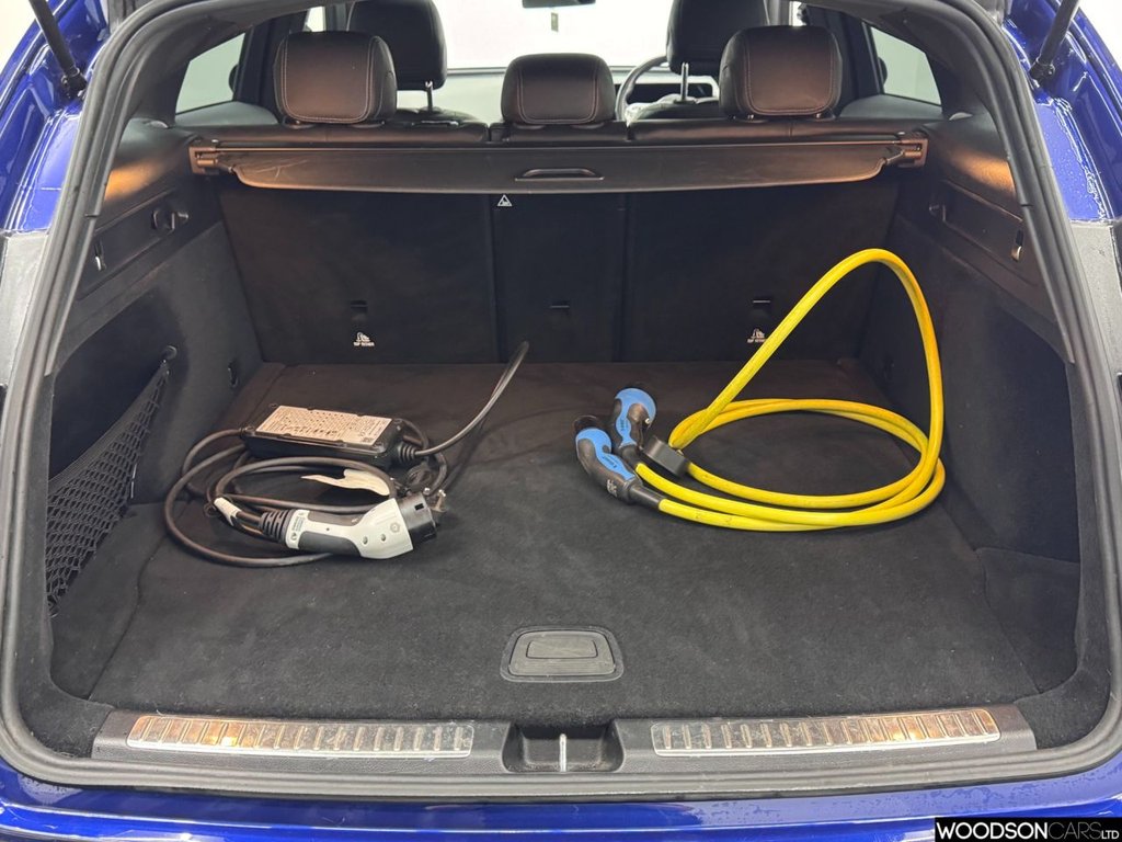 Used Mercedes-Benz EQC 2021 for sale - 76617727: Photo 27