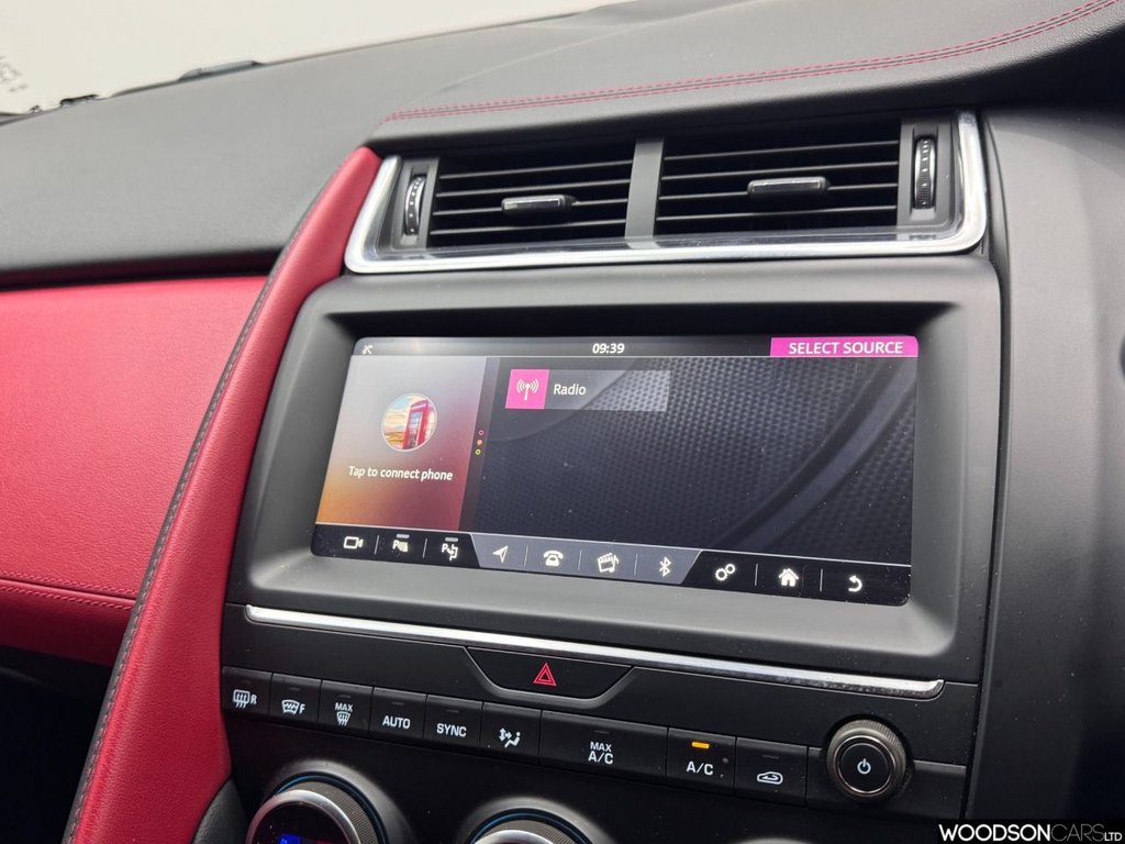 Used Jaguar E-Pace 2018 for sale - 77048913: Photo 14