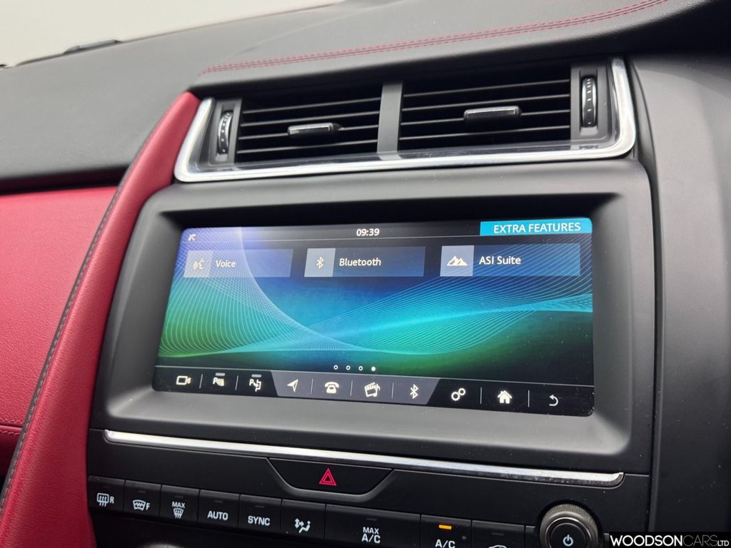 Used Jaguar E-Pace 2018 for sale - 77048913: Photo 17