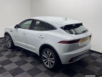 Used Jaguar E-Pace 2018 for sale - 77048913: Photo