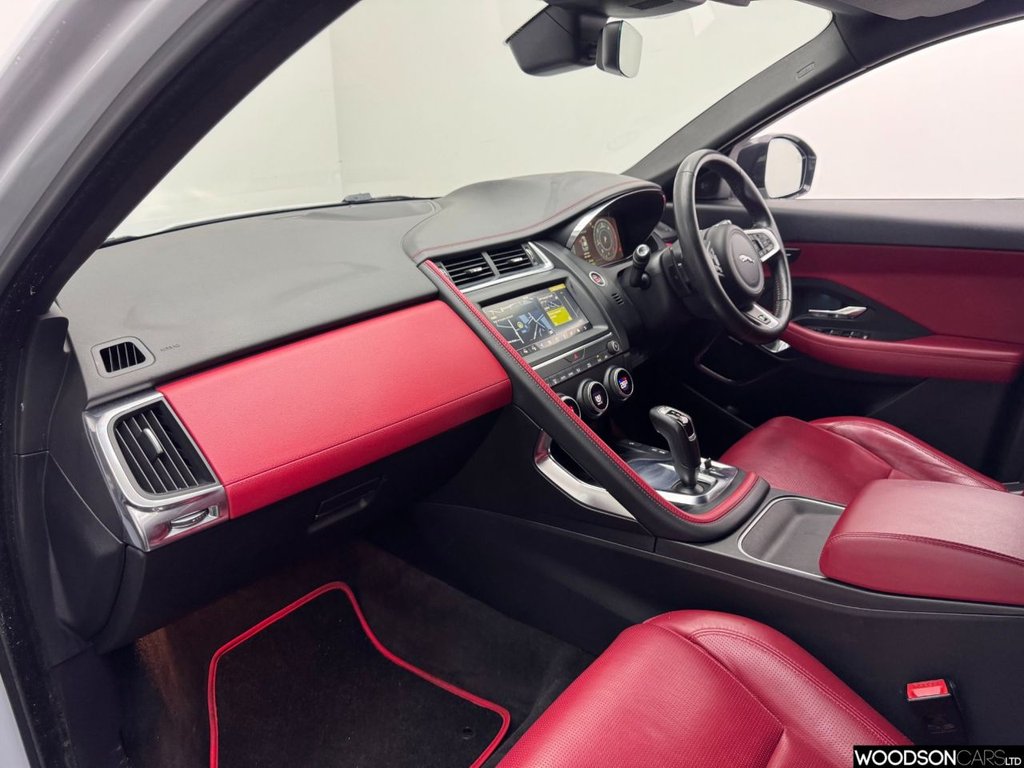 Used Jaguar E-Pace 2018 for sale - 77048913: Photo 5