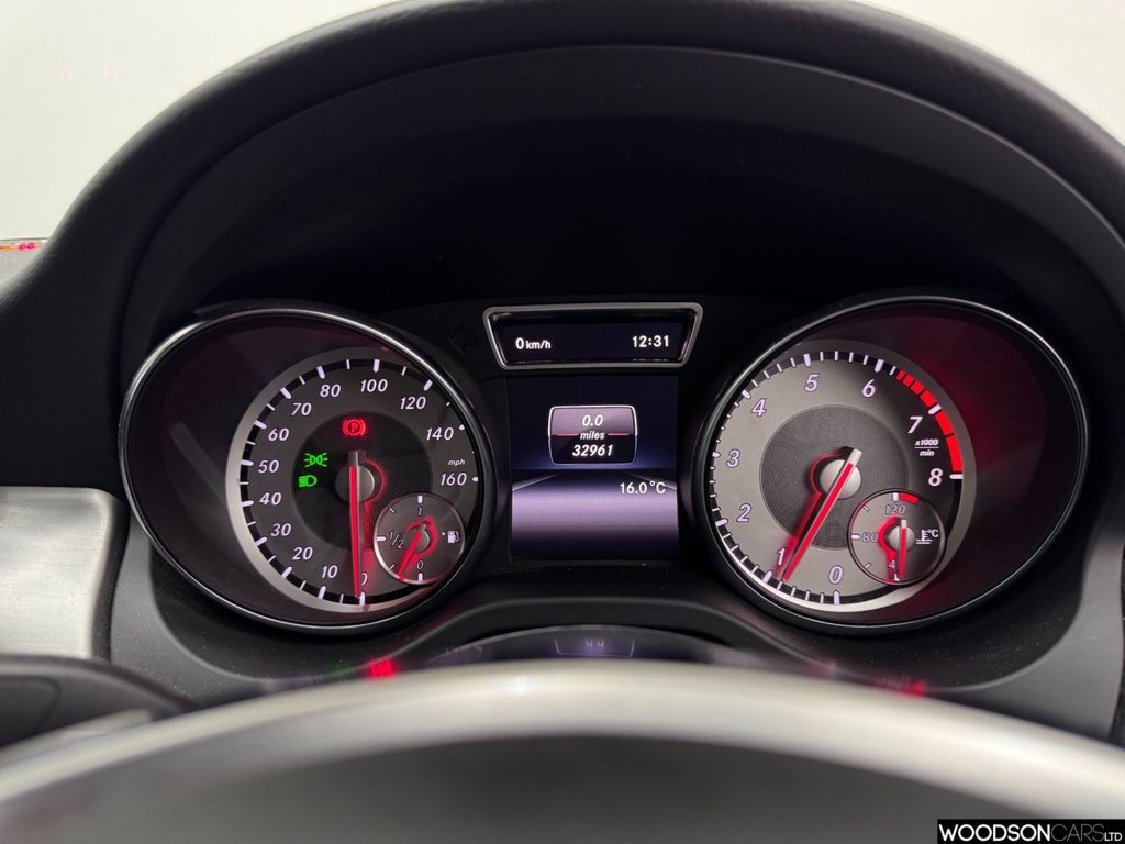 Used Mercedes-Benz CLA 2014 for sale - 76841601: Photo 8