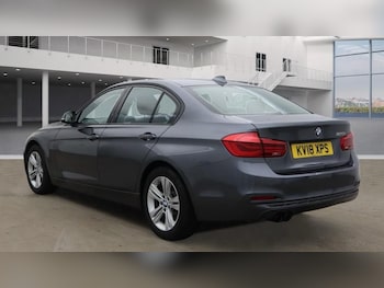 Used BMW 3 Series 2018 for sale - 76547053: Photo