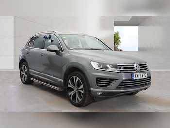 Used Volkswagen Touareg 2017 for sale - 79563290: Photo