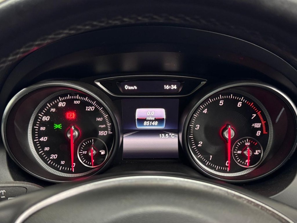 Used Mercedes-Benz GLA 2018 for sale - 76642335: Photo 8