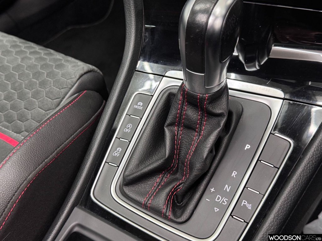 Used Volkswagen Golf 2019 for sale - 76914754: Photo 20