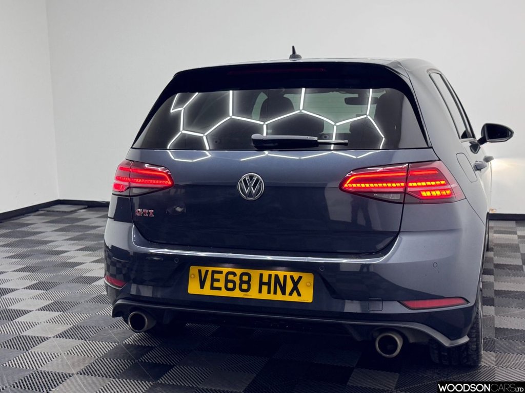 Used Volkswagen Golf 2019 for sale - 76914754: Photo 32