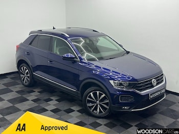 Used Volkswagen T-Roc 2018 for sale - 78737854: Photo