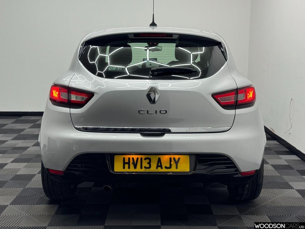 Used Renault Clio 2013 for sale - 77820683: Photo 26