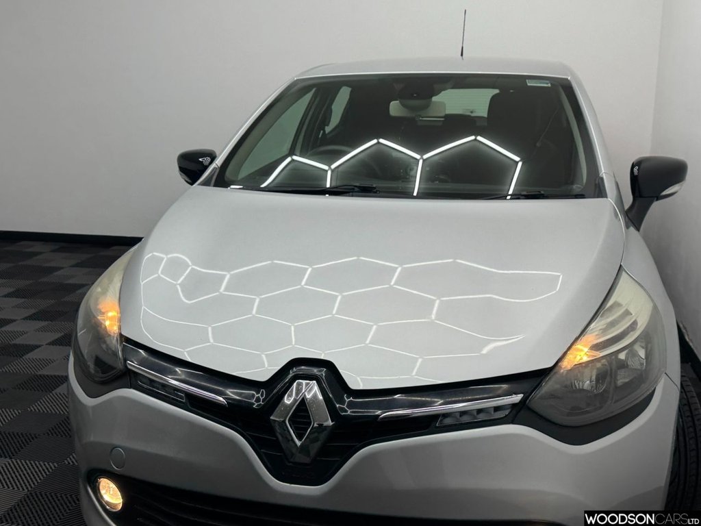 Used Renault Clio 2013 for sale - 77820683: Photo 35