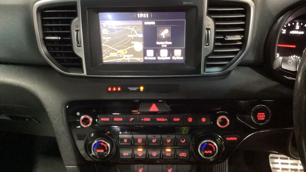 Used Kia Sportage 2017 for sale - 76642610: Photo 13