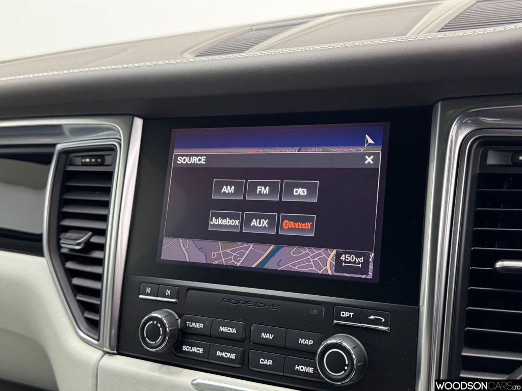 Used Porsche Macan 2017 for sale - 77765559: Photo 17