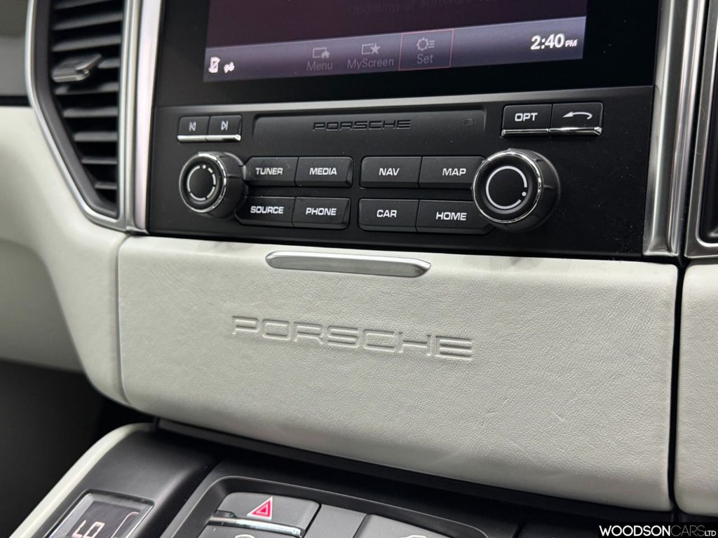 Used Porsche Macan 2017 for sale - 77765559: Photo 22