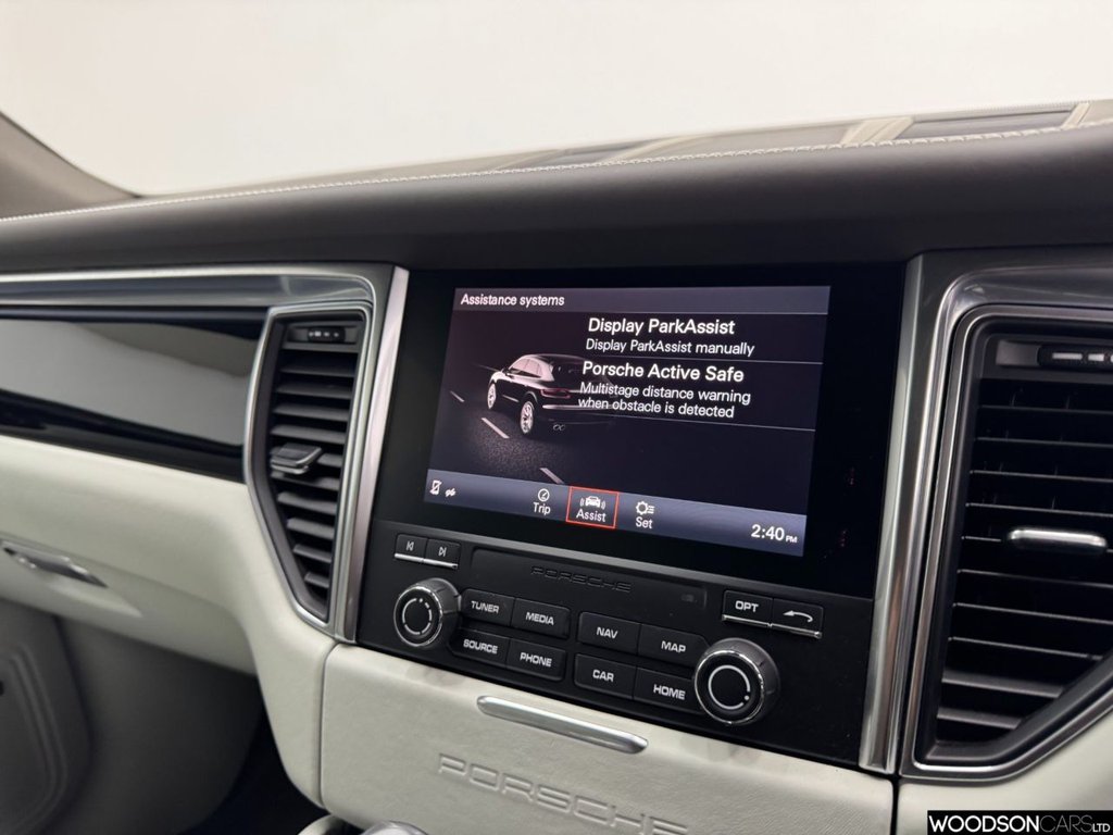 Used Porsche Macan 2017 for sale - 77765559: Photo 50