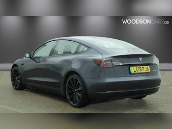 Used Tesla Model 3 2019 for sale - 78725792: Photo