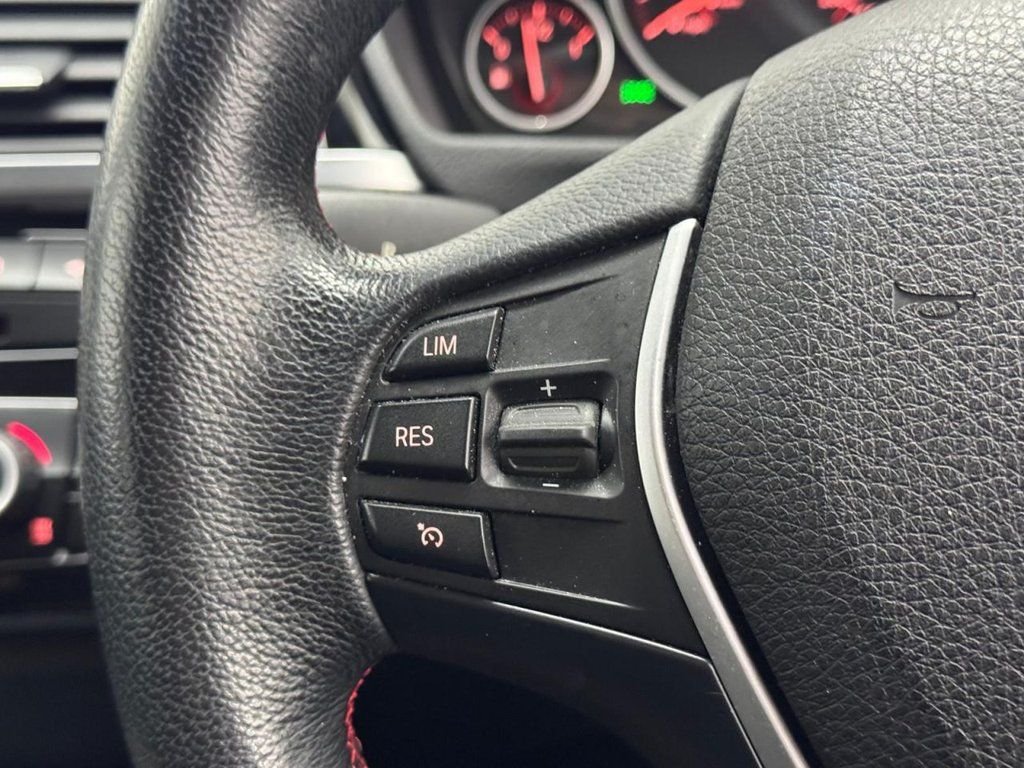 Used BMW 3 Series 2016 for sale - 76582392: Photo 15