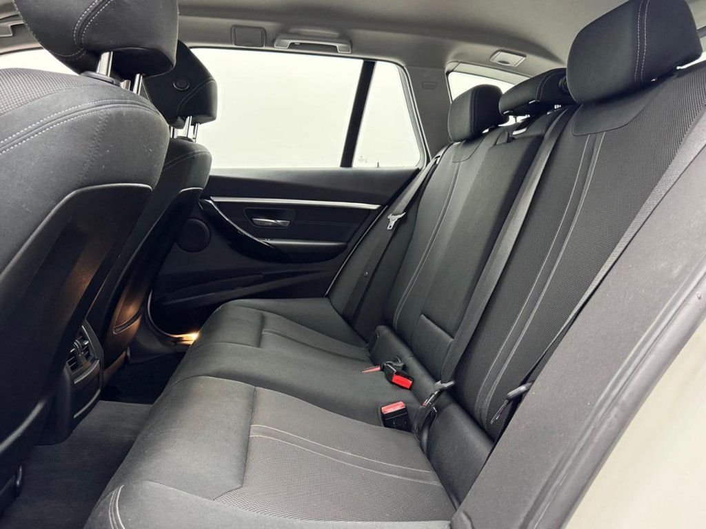 Used BMW 3 Series 2016 for sale - 76582392: Photo 6
