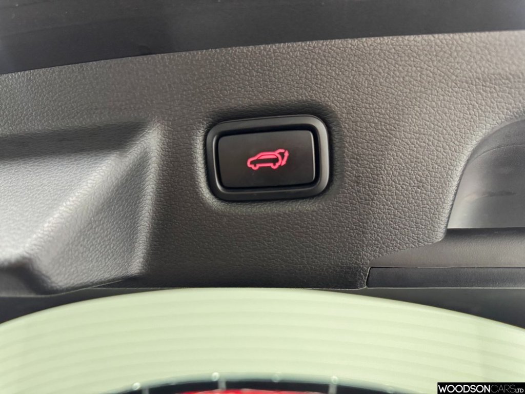 Used Kia XCeed 2023 for sale - 77849769: Photo 30