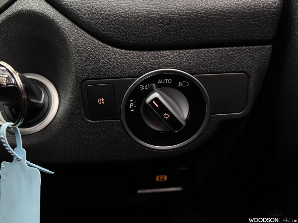 Used Mercedes-Benz CLA 2017 for sale - 76547231: Photo 43