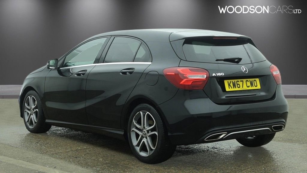 Used Mercedes-Benz A-Class 2018 for sale - 77990926: Photo 2