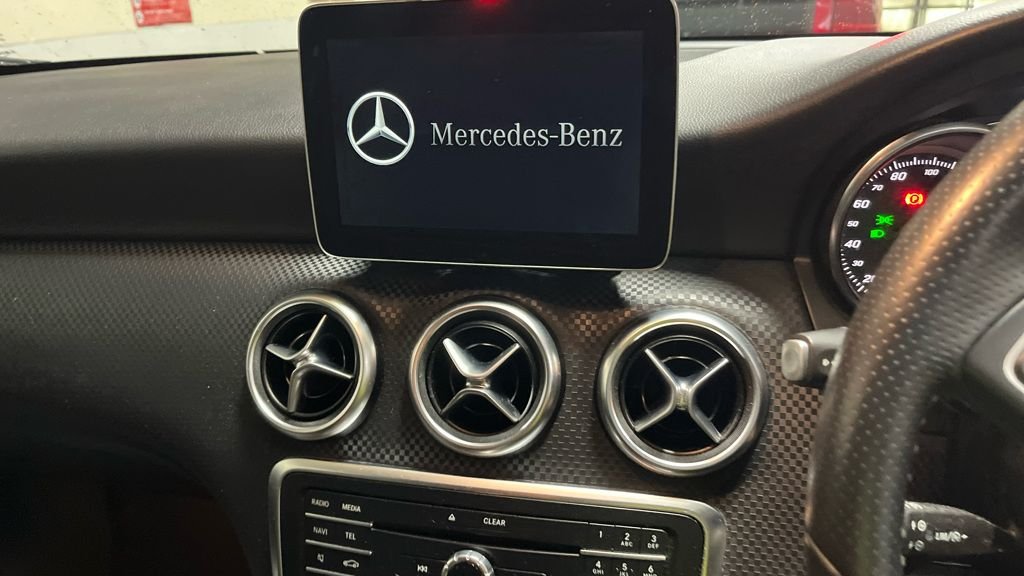 Used Mercedes-Benz A-Class 2018 for sale - 77990926: Photo 8