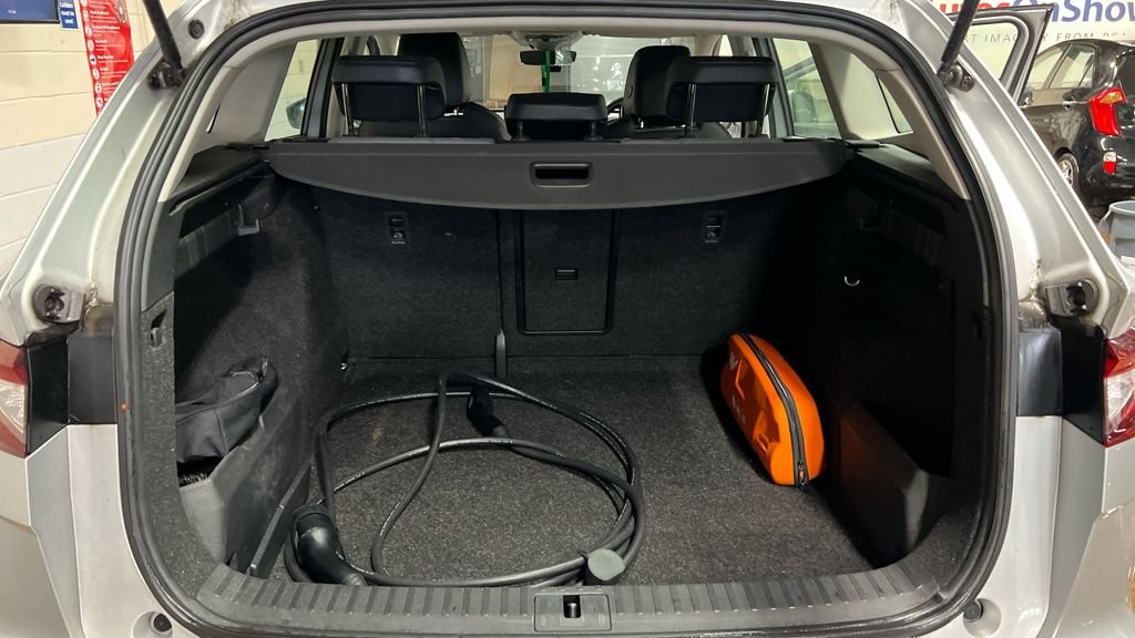 Used Skoda Enyaq 2023 for sale - 77422307: Photo 14