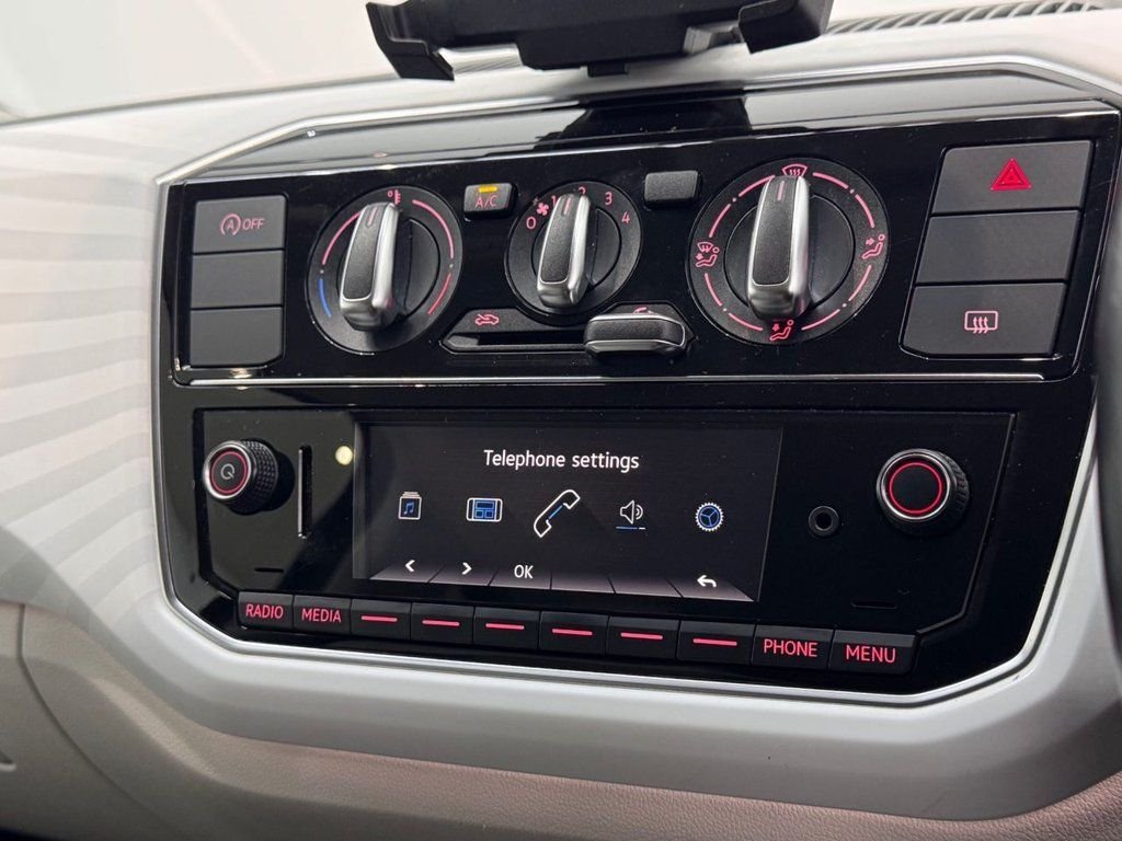 Used Volkswagen up! 2018 for sale - 76642895: Photo 11