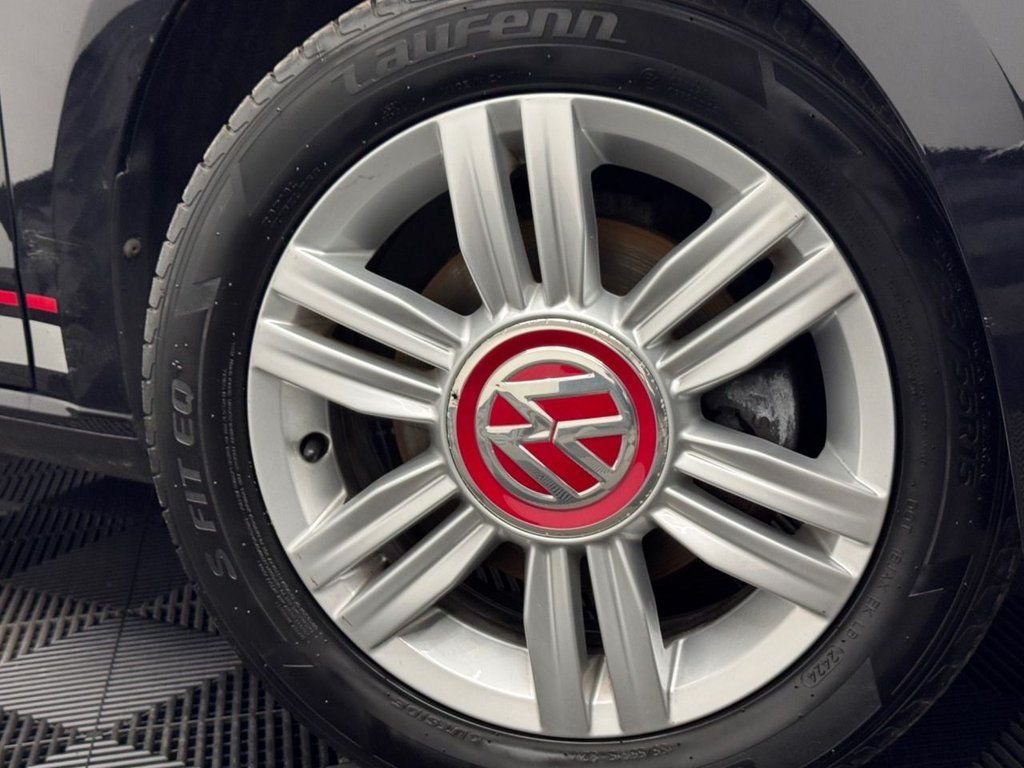 Used Volkswagen up! 2018 for sale - 76642895: Photo 26