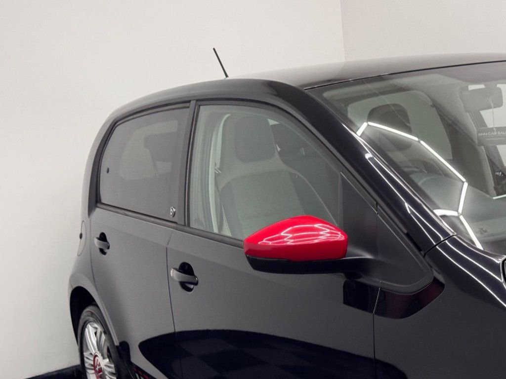 Used Volkswagen up! 2018 for sale - 76642895: Photo 39