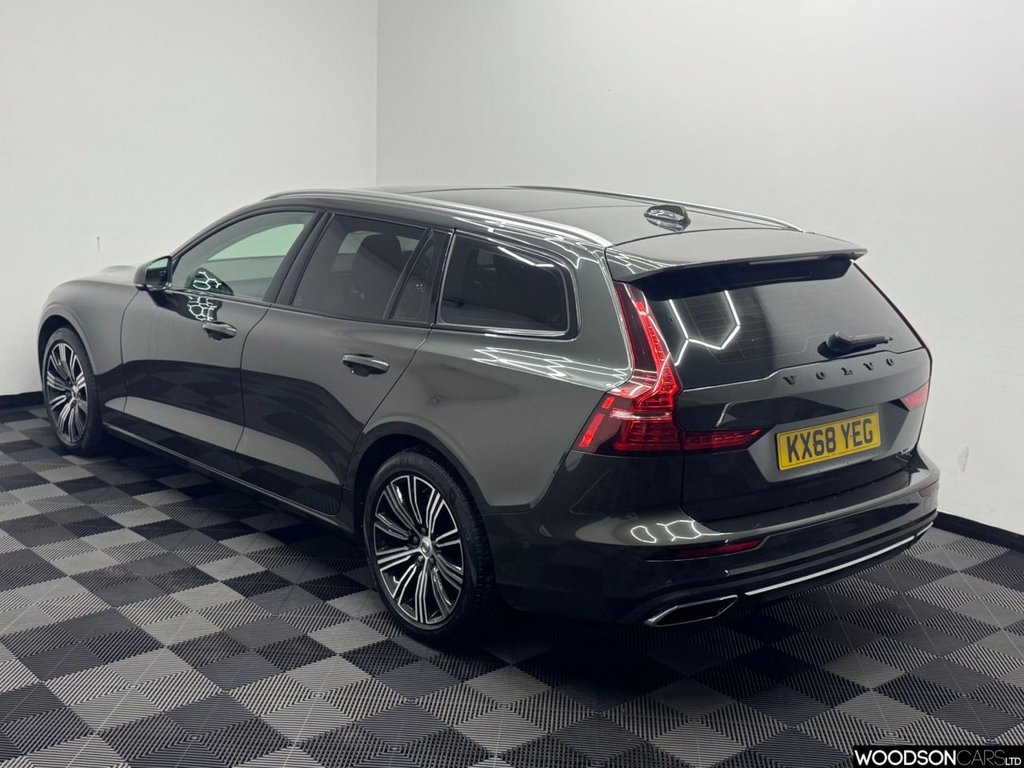 Used Volvo V60 2018 for sale - 77764758: Photo 2