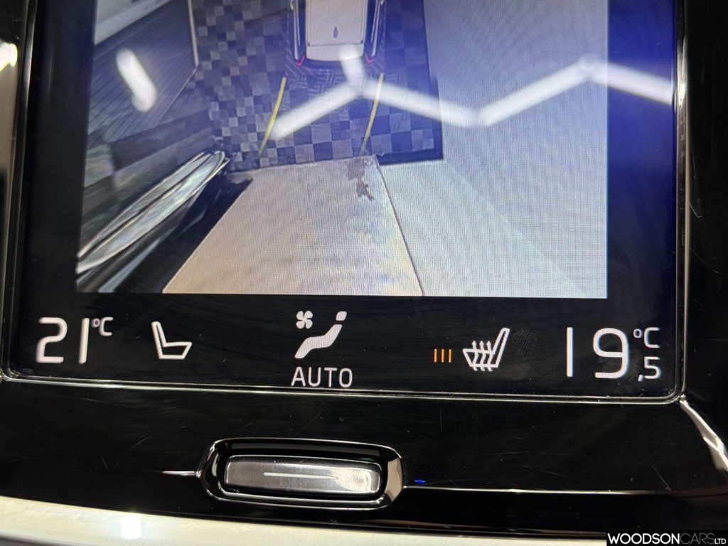 Used Volvo V60 2018 for sale - 77764758: Photo 25