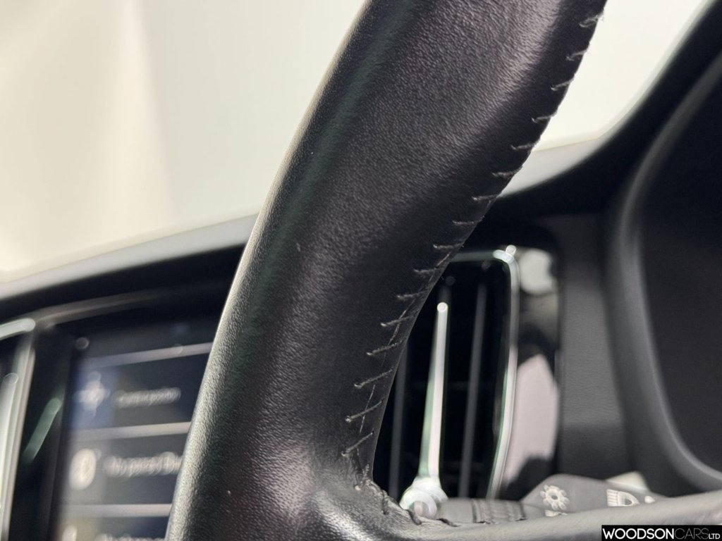 Used Volvo V60 2018 for sale - 77764758: Photo 46