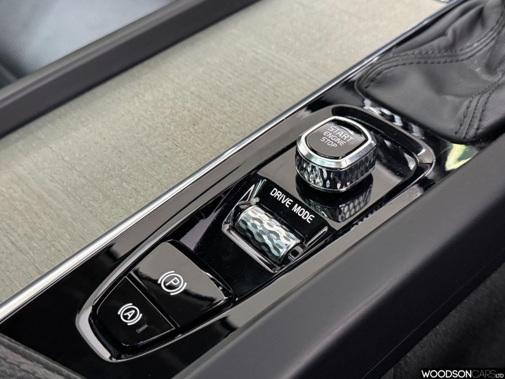 Used Volvo V60 2018 for sale - 77764758: Photo 48