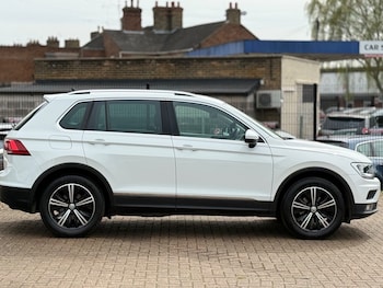 Used Volkswagen Tiguan 2019 for sale - 78343548: Photo
