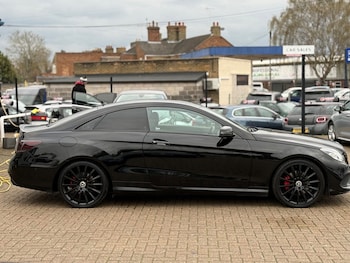 Used Mercedes-Benz E Class 2014 for sale - 78343512: Photo