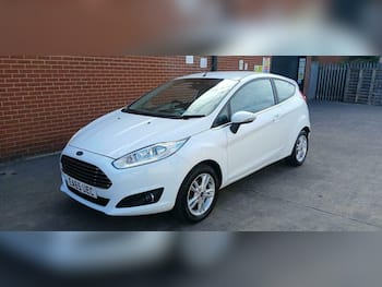 Used Ford Fiesta 2015 for sale - 79646977: Photo